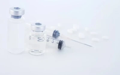 Which Peptides Are Actually Safe to Take—and Which Should I Avoid?
